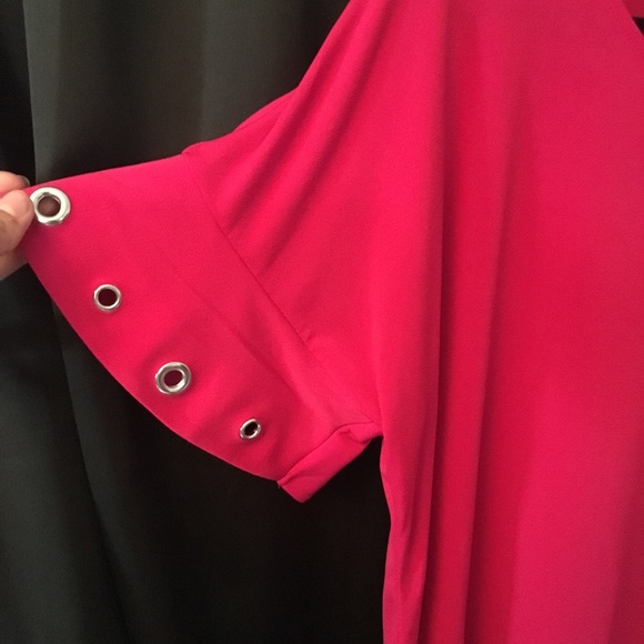 Fuchsia flowy top w grommets NWT - Picture 2 of 3
